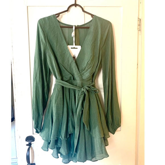 Hello Molly Dresses & Skirts - Hello Molly Long Sleeve Dress